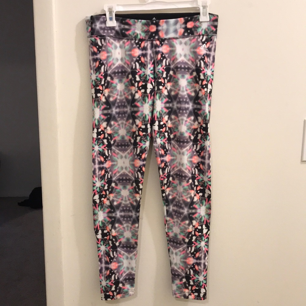 Adidas “Kaleidoscope” print leggings